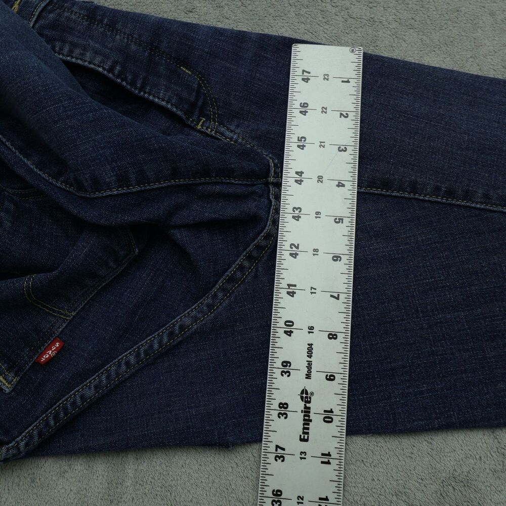 Levi's 314 Jeans Women's Size 30 Mid-Rise Shaping Straight Denim 29.5" Inseam - Picture 7 of 16